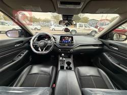 نيسان ألتيما